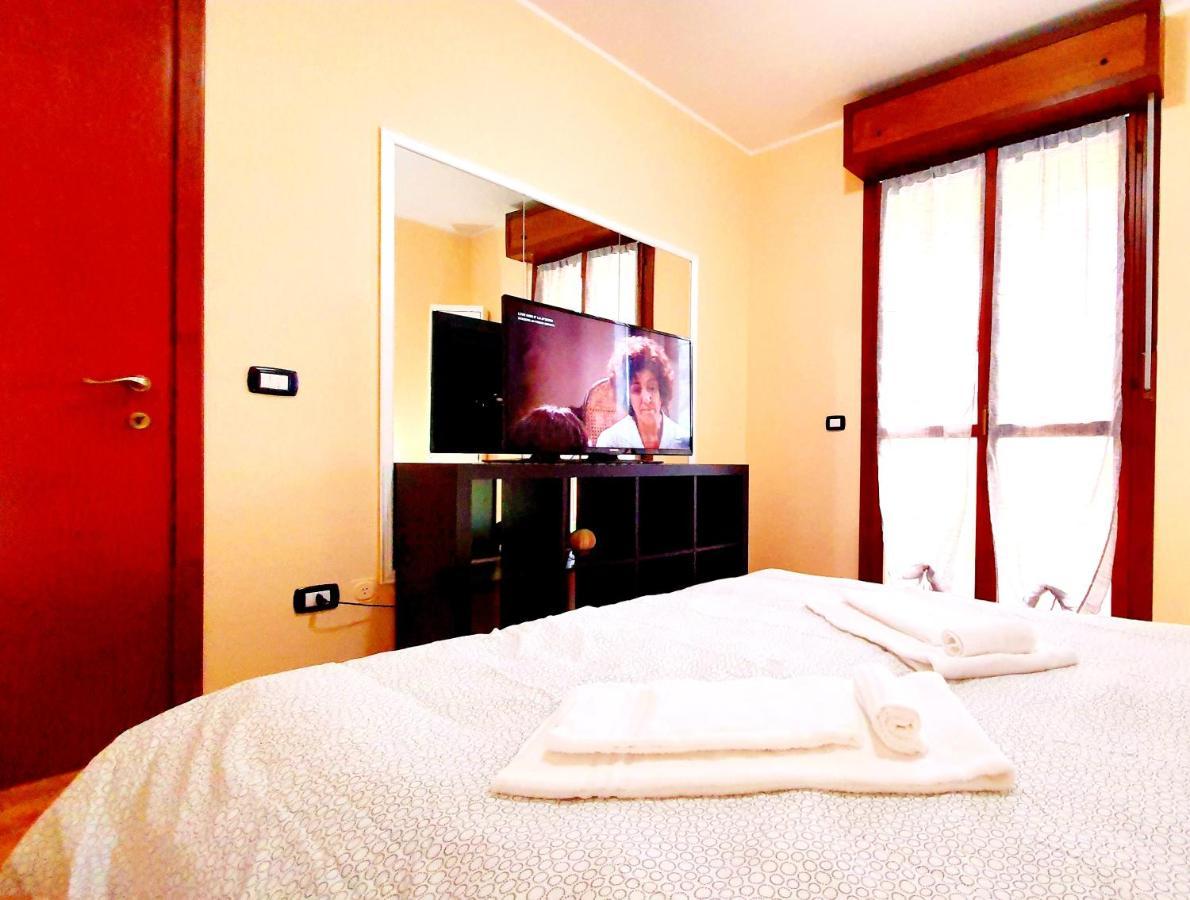 Guest Holiday Gramsci เรจโจเอมิเลีย ภายนอก รูปภาพ