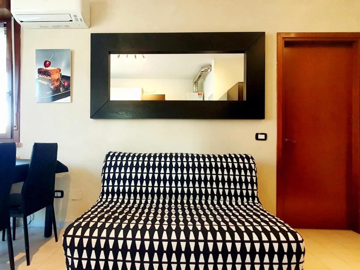 Guest Holiday Gramsci เรจโจเอมิเลีย ภายนอก รูปภาพ